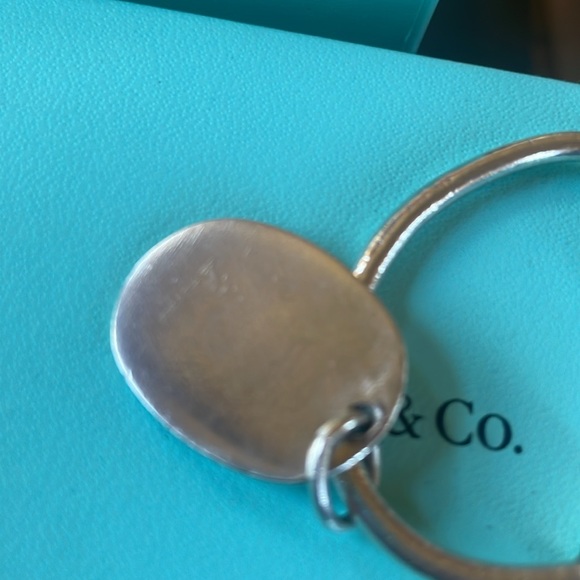 Tiffany & Company Authentic Horseshoe Keyring - Picture 6 of 9